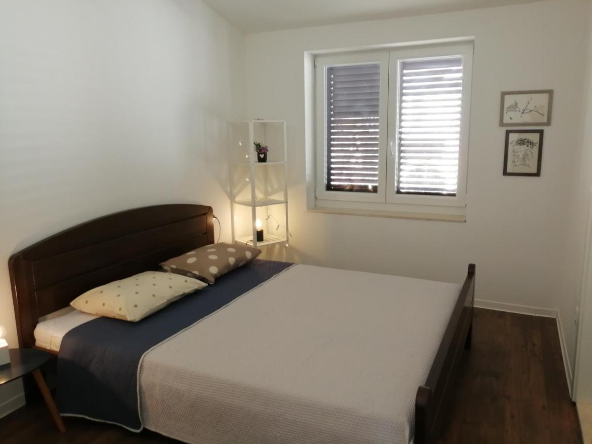 לוקבה Apartments Tamara מראה חיצוני תמונה